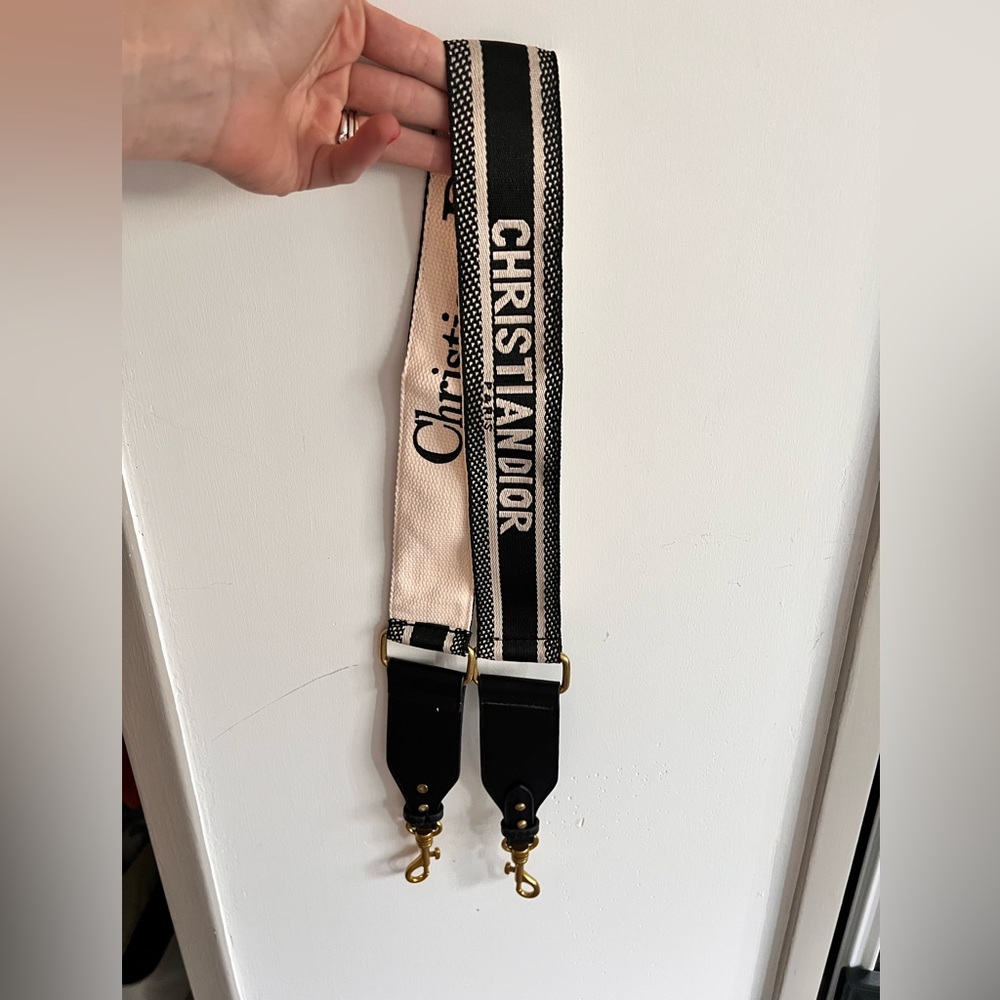 Dior shoulder strap for handbag